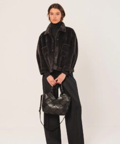 ABRIGO BOXY DE PELO 1