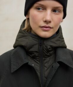 ABRIGO HYDEN VERDE OSCURO PARA MUJER ECOALF 10