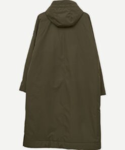 Abrigo verde khaki impermeable largo oversize 1