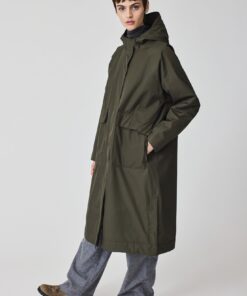 Abrigo impermeable verde khaki largo oversize