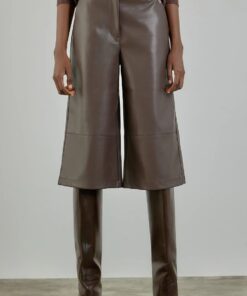 Bermudas efecto piel 9 Bermudas efecto piel BSB Fashion 3