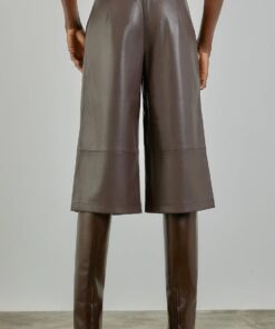 Bermudas efecto piel 8 Bermudas efecto piel BSB Fashion 4