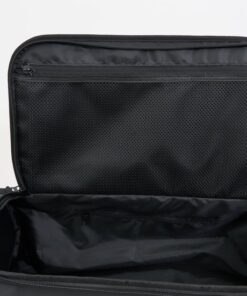 BOLSO-MOCHILA FIN DE SEMANA 13 Bolsa deportiva Impermeable Negra – Tanta Rainwear 3