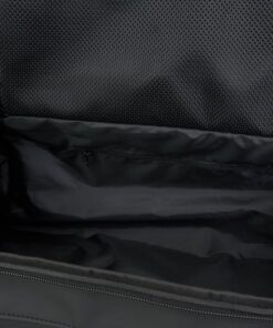 BOLSO-MOCHILA FIN DE SEMANA 14 Bolsa deportiva Impermeable Negra – Tanta Rainwear 4