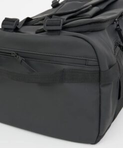 BOLSO-MOCHILA FIN DE SEMANA 15 Bolsa deportiva Impermeable Negra – Tanta Rainwear 5