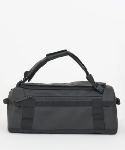 BOLSO-MOCHILA FIN DE SEMANA 17 Bolsa deportiva Impermeable Negra – Tanta Rainwear 6