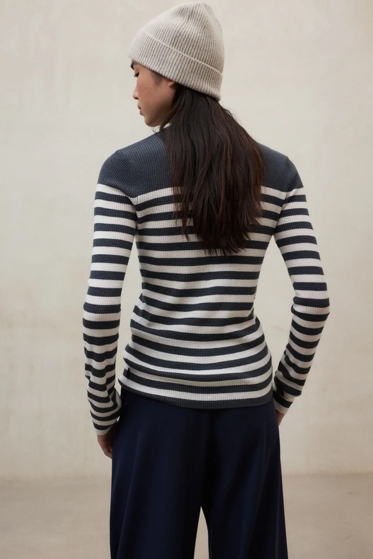 POLO ECOALF GRIS/RAYA CRUDA CANALE FINO 4 POLO ECOALF GRIS/RAYA CRUDA CANALE FINO - Imagen 2