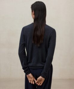 JERSEY MILO GRIS OSCURO PARA MUJER ECOALF 2 scaled