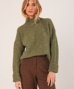 JERSEY VERDE CUELLO PERKINS