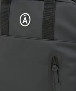 BOLSO-MOCHILA BUBUTSA BLACK 17 Mochila Impermeable Bubutsa – Tanta Rainwear 8