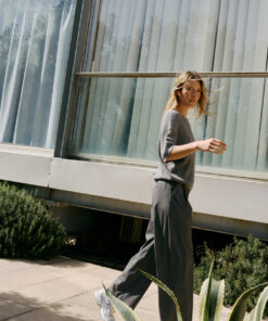 Alternative view of PANTALÓN VESTIR PINZAS