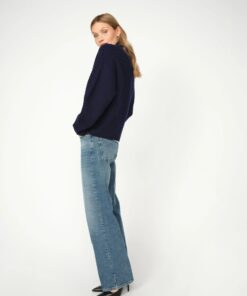 Alternative view of Vaquero MMDara Mai