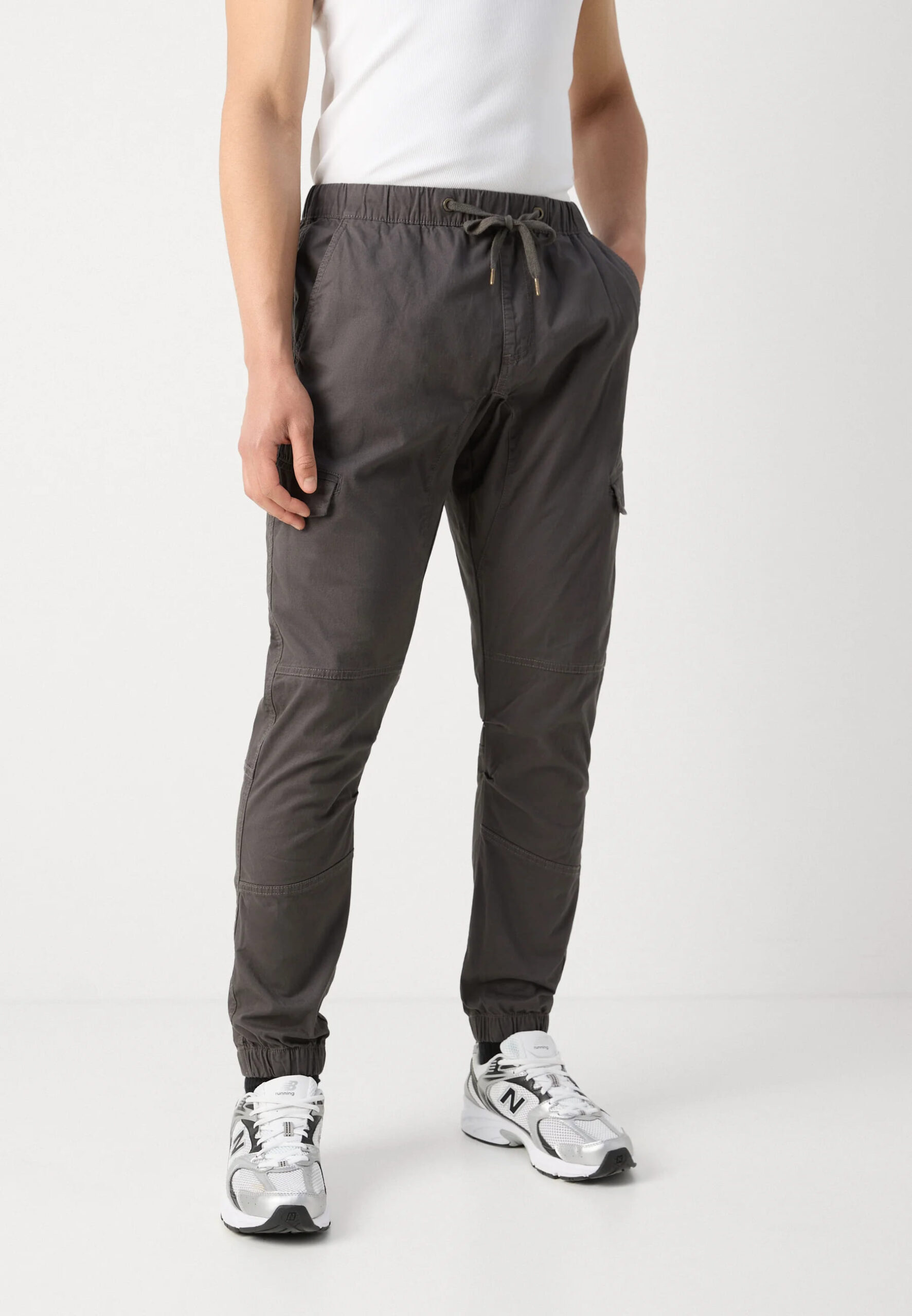 PANTALON INDICODE CARGO GOMAS GRIS 7 PANTALON INDICODE CARGO GOMAS GRIS - Imagen 6