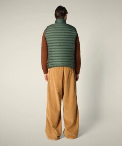 Chaleco de hombre modelo Cleon en color verde tomillo 10 Chaleco de hombre modelo Cleon en color verde tomillo 4