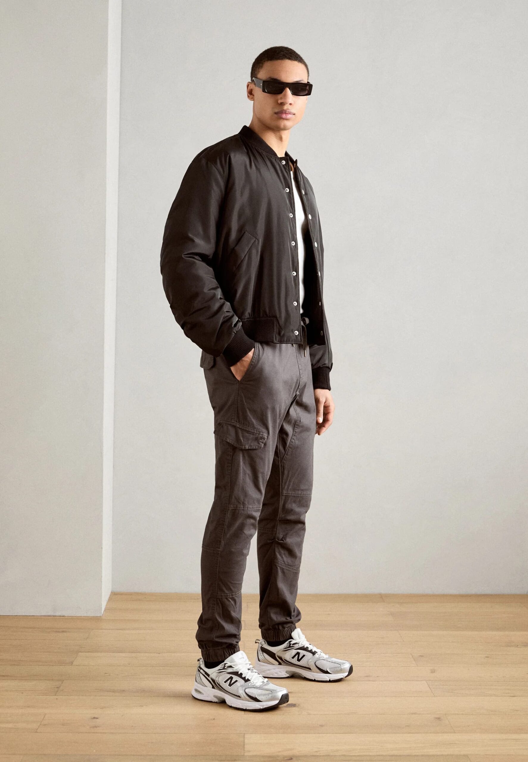 PANTALON INDICODE CARGO GOMAS GRIS 10 PANTALON INDICODE CARGO GOMAS GRIS - Imagen 9