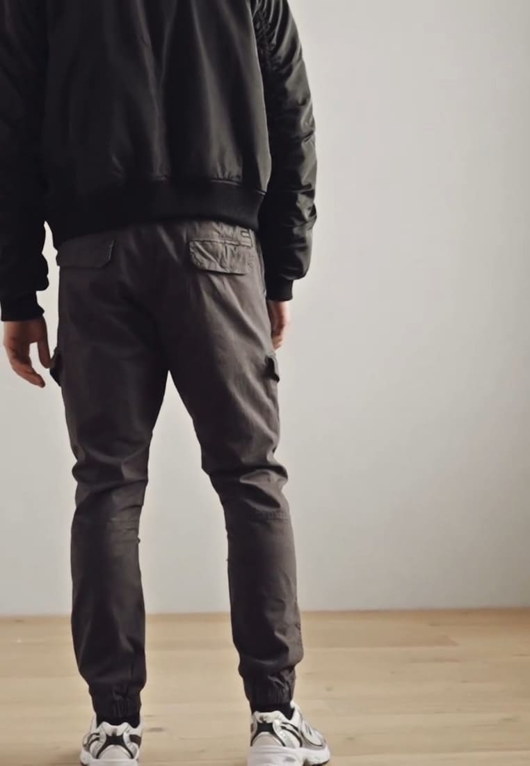 PANTALON INDICODE CARGO GOMAS GRIS 3 PANTALON INDICODE CARGO GOMAS GRIS - Imagen 2